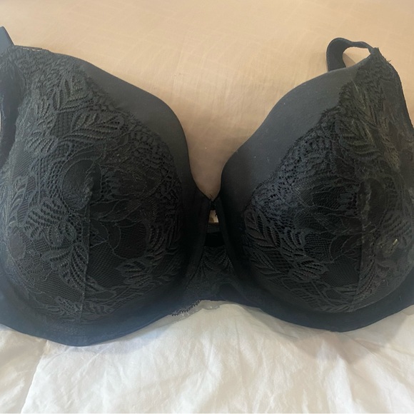 Auden 42DD with underwire, only worn a handful of times when I was post partum. - Picture 4 of 4
